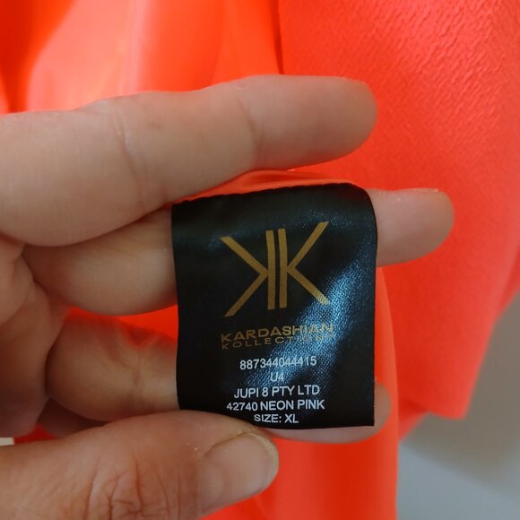 Kim Kardashian Womens Blazer and Pencil Skirt Set Hot Pink Long Sleeve SZ XL NWT - Picture 15 of 16